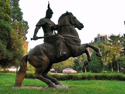 玻璃鋼雕塑分類(lèi)都有什么