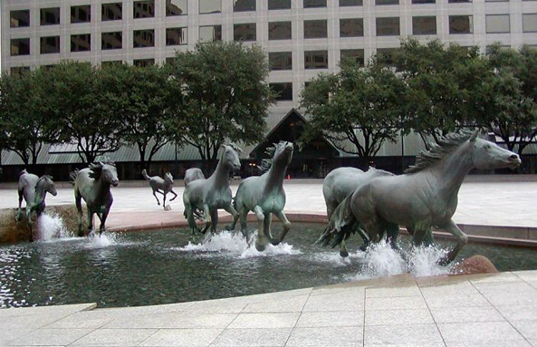 作品賞析：國外街頭視覺(jué)沖擊超強的街頭雕塑！