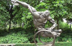 雕塑的藝術(shù)展現