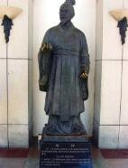  銅雕是鑄成的，不是刻的