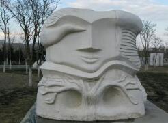 做雕塑都有哪些材料 做雕塑都有哪些材料