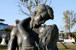 收藏雕塑多少錢(qián)