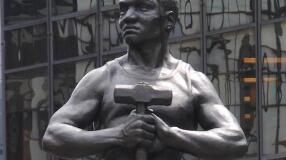 達芬奇雕塑作品