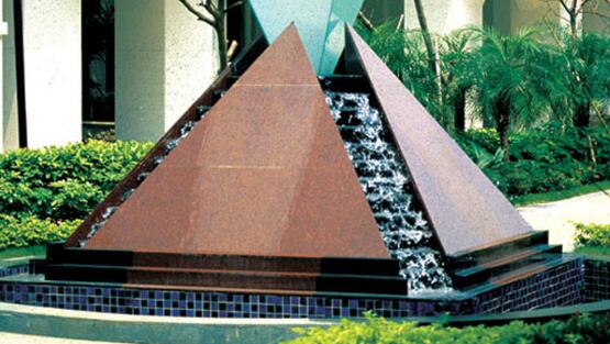 不銹鋼雕塑的優(yōu)點(diǎn)長(cháng)處 不銹鋼雕塑的優(yōu)點(diǎn)長(cháng)處