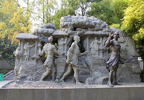 雕塑的展現基本形式 雕塑的展現基本形式