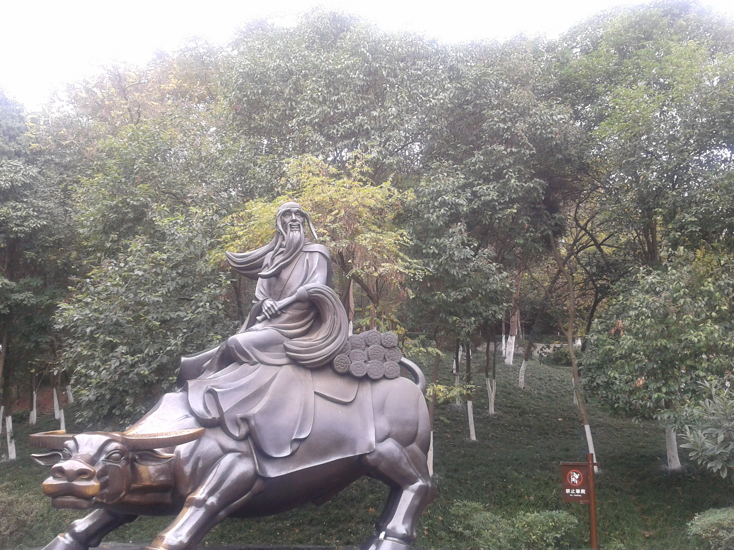 銅雕塑的保養常識