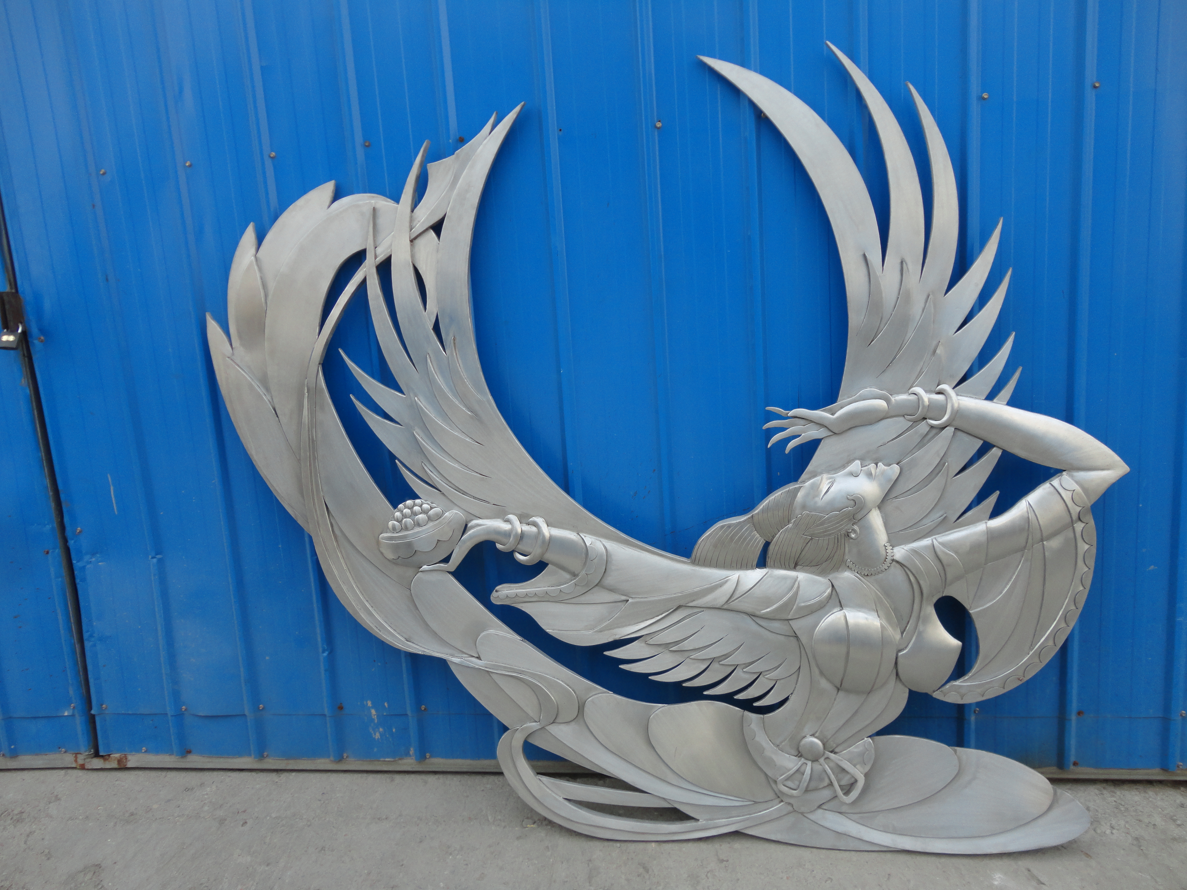 不銹鋼雕塑的發(fā)展行情