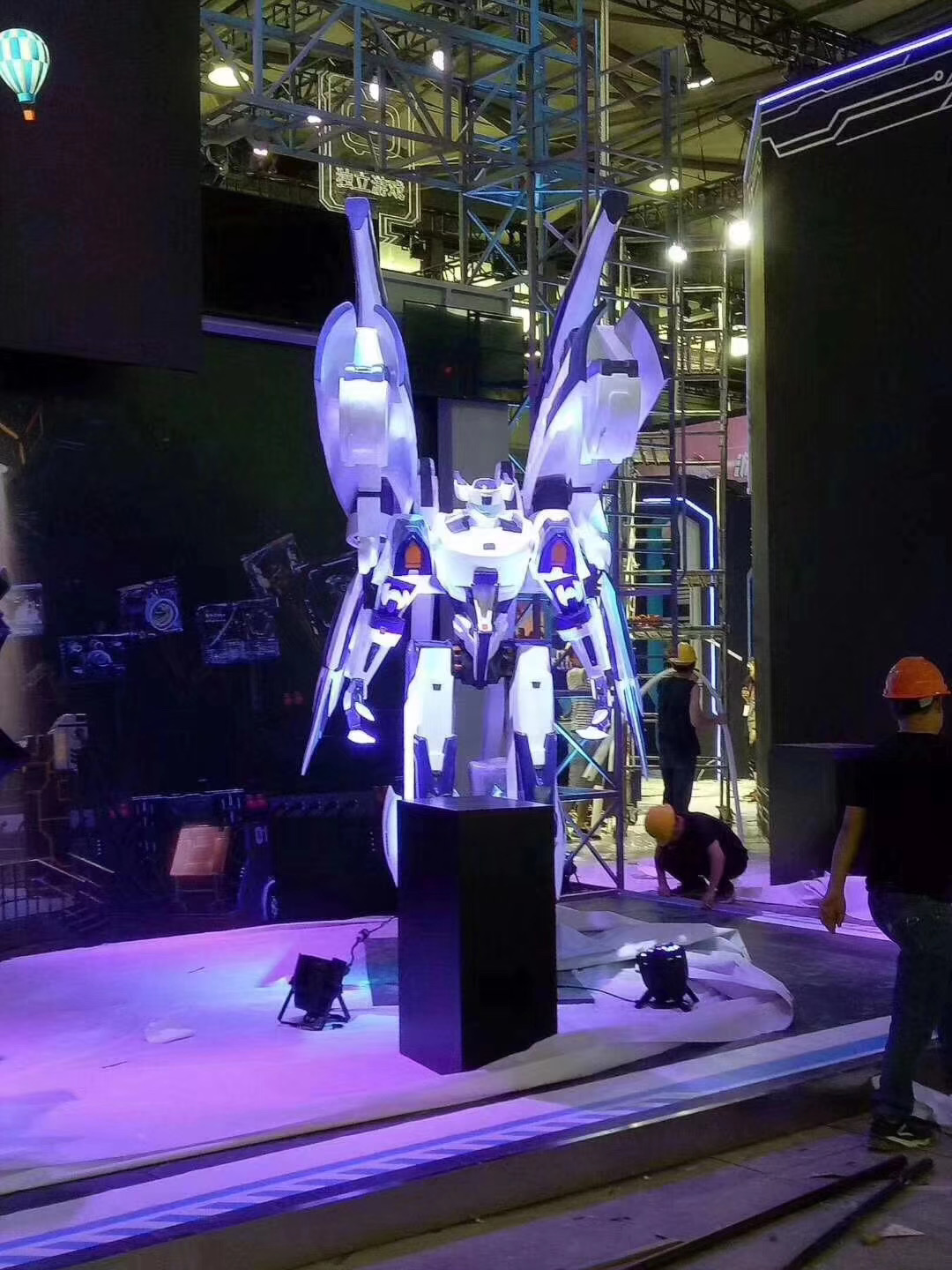 上海哪家做不銹鋼雕塑好？上海不銹鋼雕塑廠(chǎng)家！