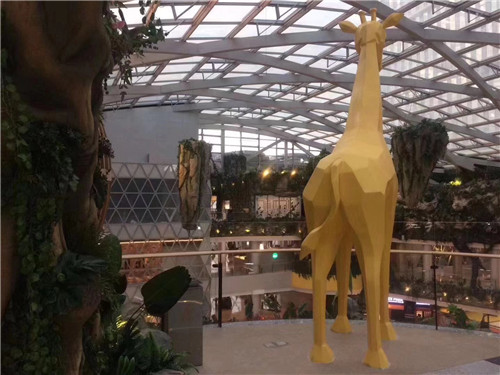 上海培藝不銹鋼雕塑廠(chǎng)家有什么優(yōu)勢？