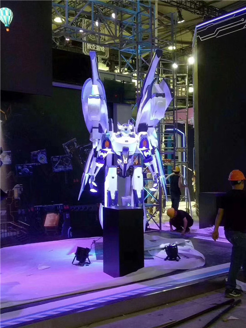 玻璃鋼雕塑制作時(shí)表面打磨修補怎么做？