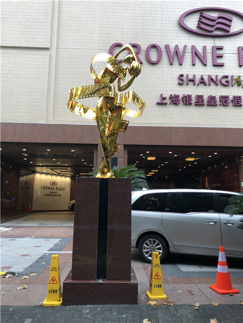 玻璃鋼雕塑有什么特點(diǎn)呢？