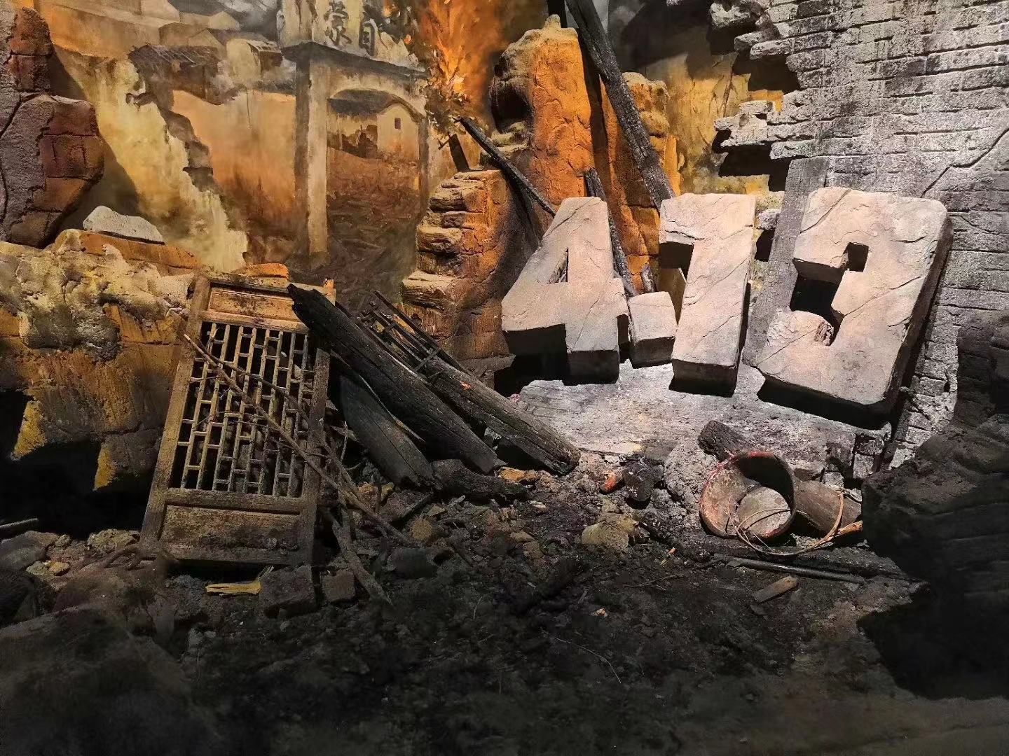 現代不銹鋼雕塑的材質(zhì)特征