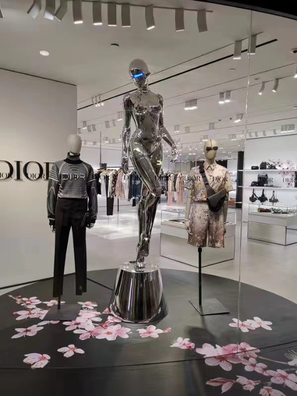 校園不銹鋼雕塑設計注意事項！