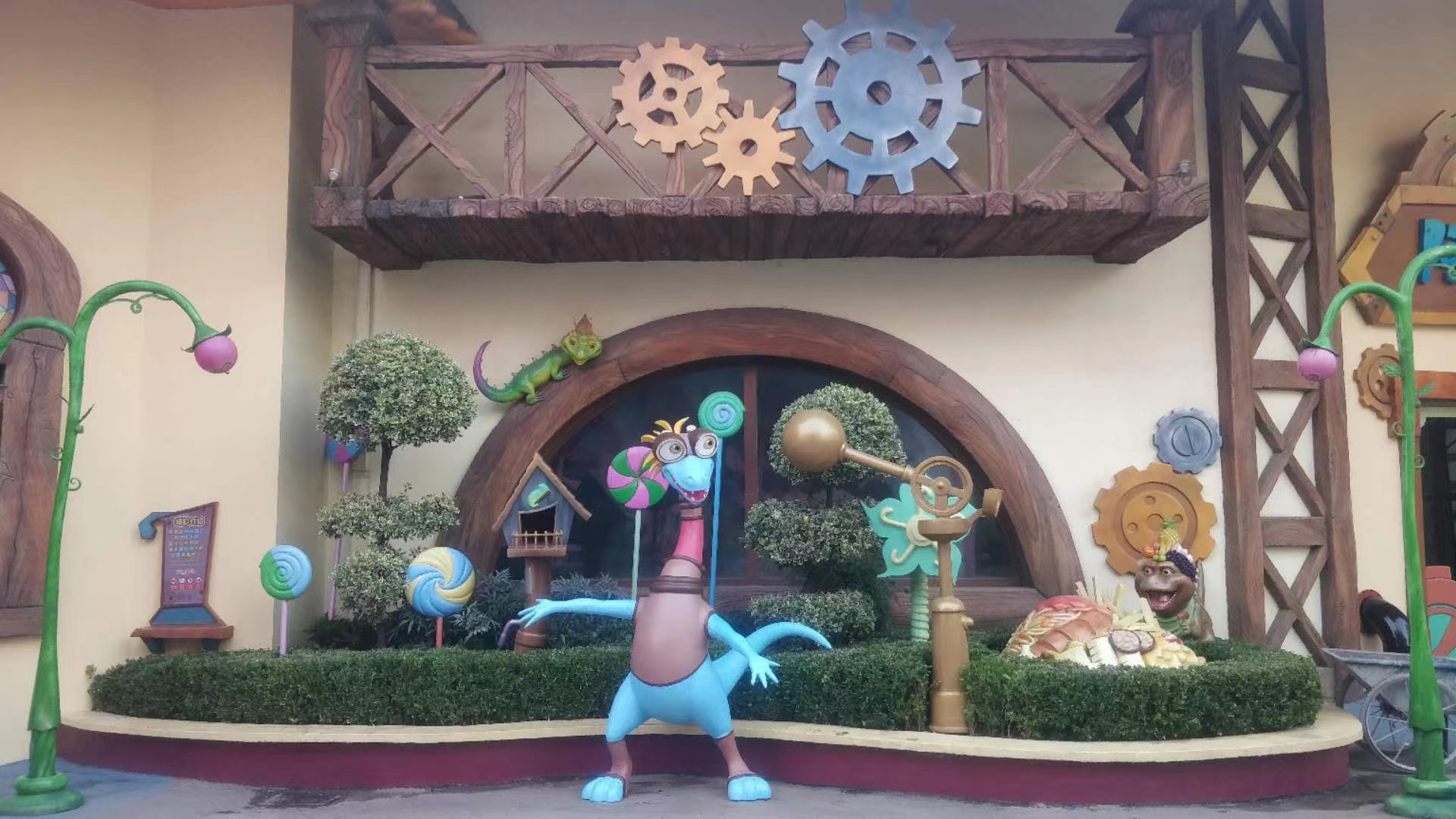 常見(jiàn)的校園雕塑有哪幾類(lèi)？