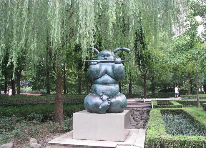 玻璃鋼餐桌椅干凈整潔更易于保養